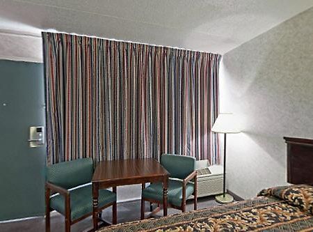 America'S Best Value Inn & Suites - Memphis/Graceland Værelse billede