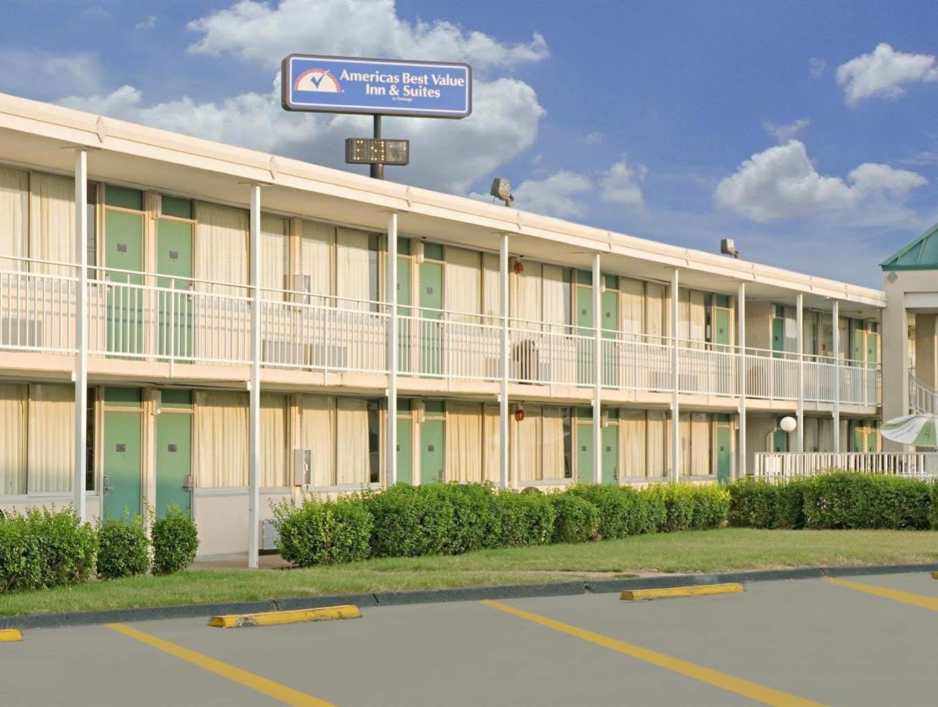America'S Best Value Inn & Suites - Memphis/Graceland Eksteriør billede